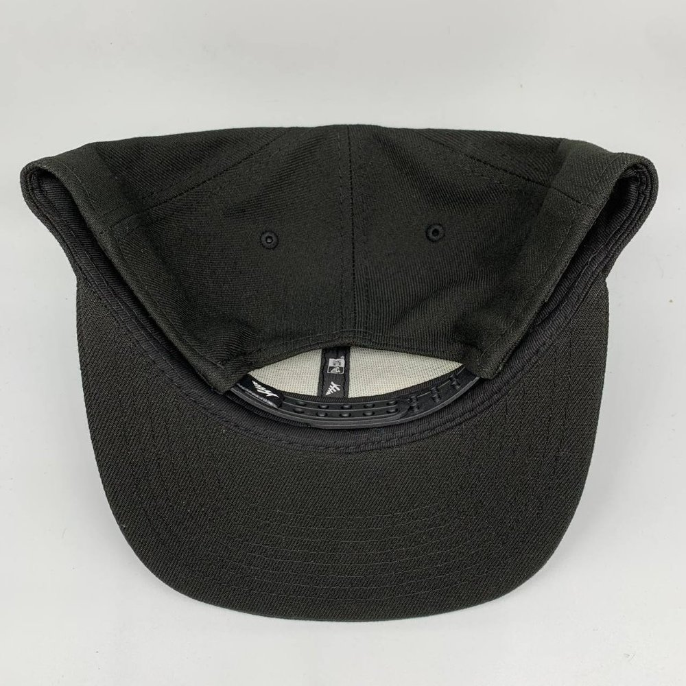 Paperplanes Roc Nation New Era Hat Snapback Cap With Pin Jay-Z Paper Planes - Picture 6 of 7